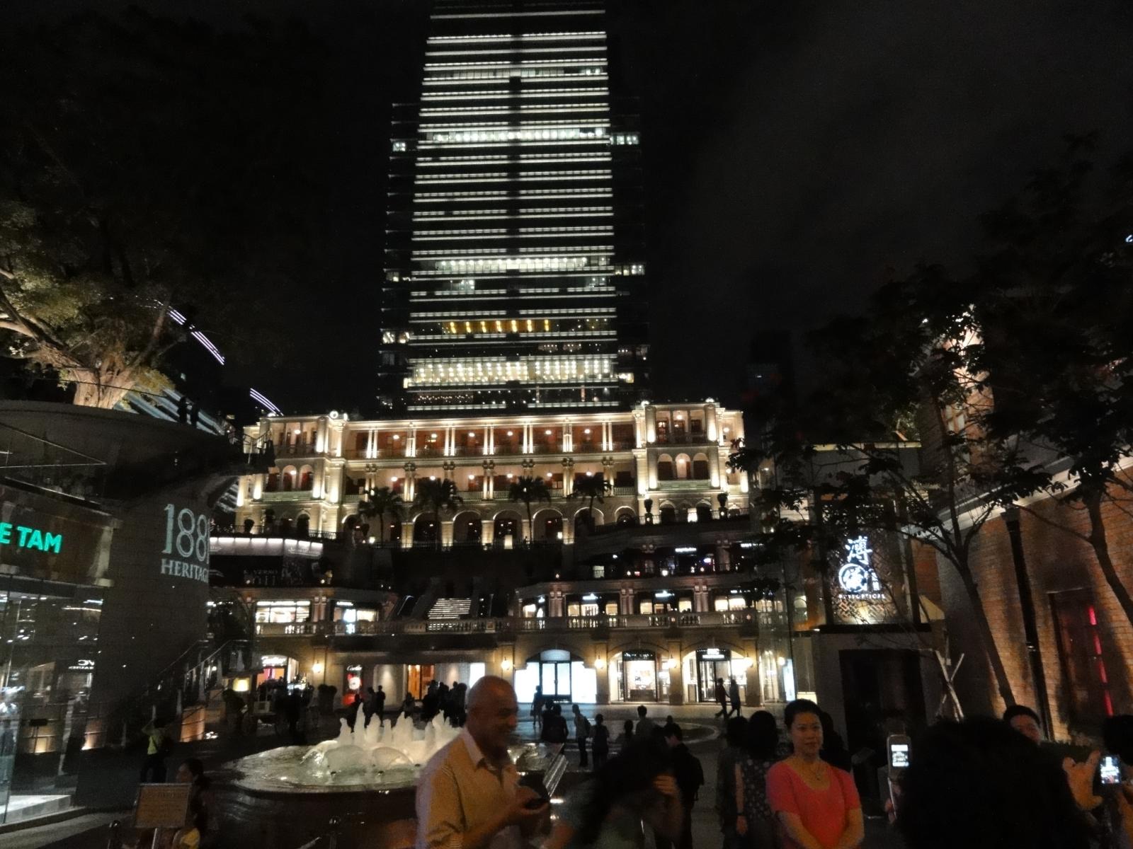 The Peninsula Hotel Hong Kong: A Luxurious Gateway to Asia’s World City